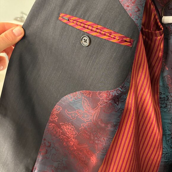 Ted Baker Endurance Men's Suit 42R Jacket, 34x32 slacks - Picture 3 of 5